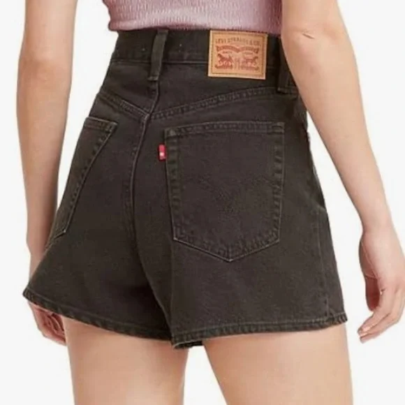 Levi's Women's black High Waisted cotton Mom denim Jean Shorts size 30 - Picture 3 of 9